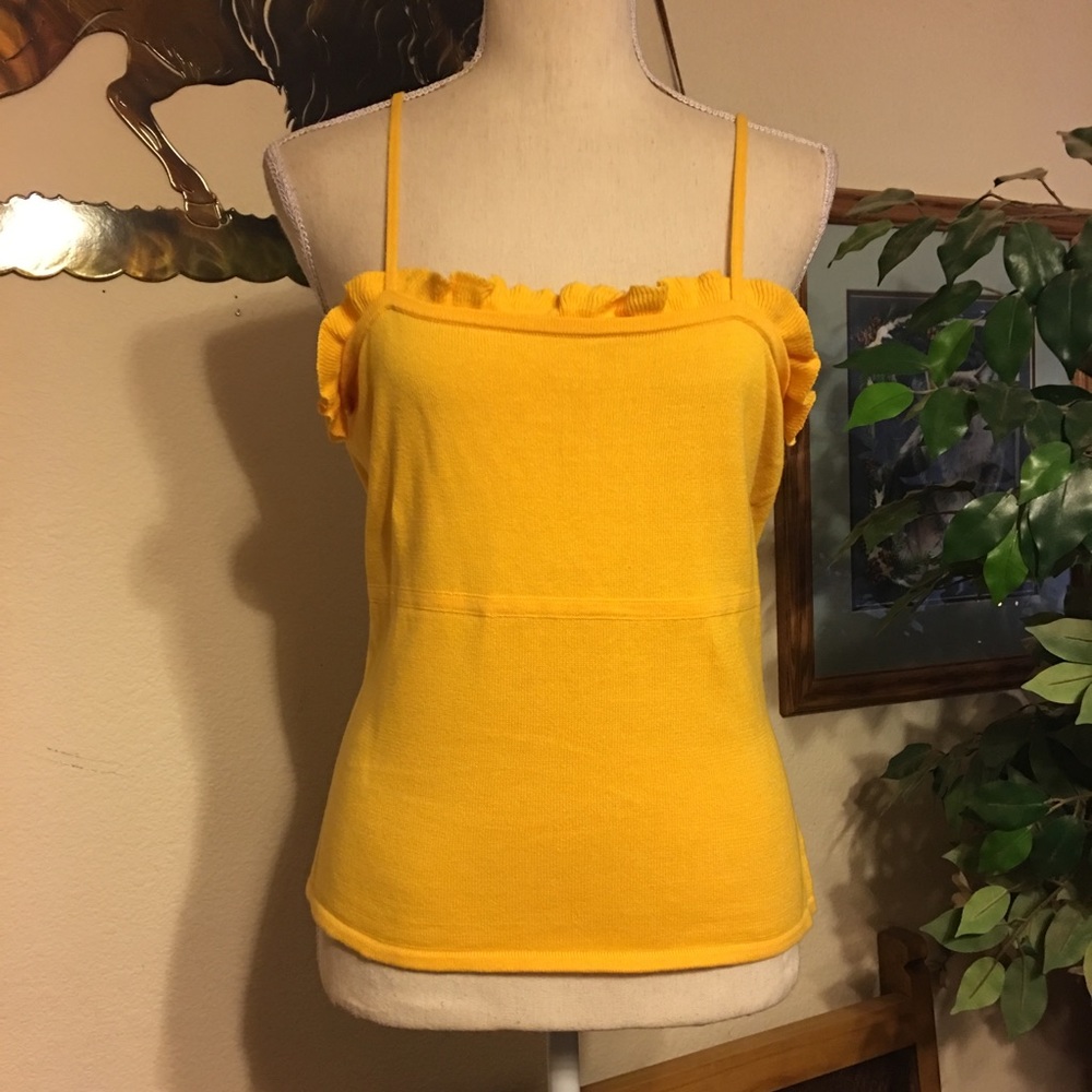Forenza mustard 2-piece tank and shrug set NWT S